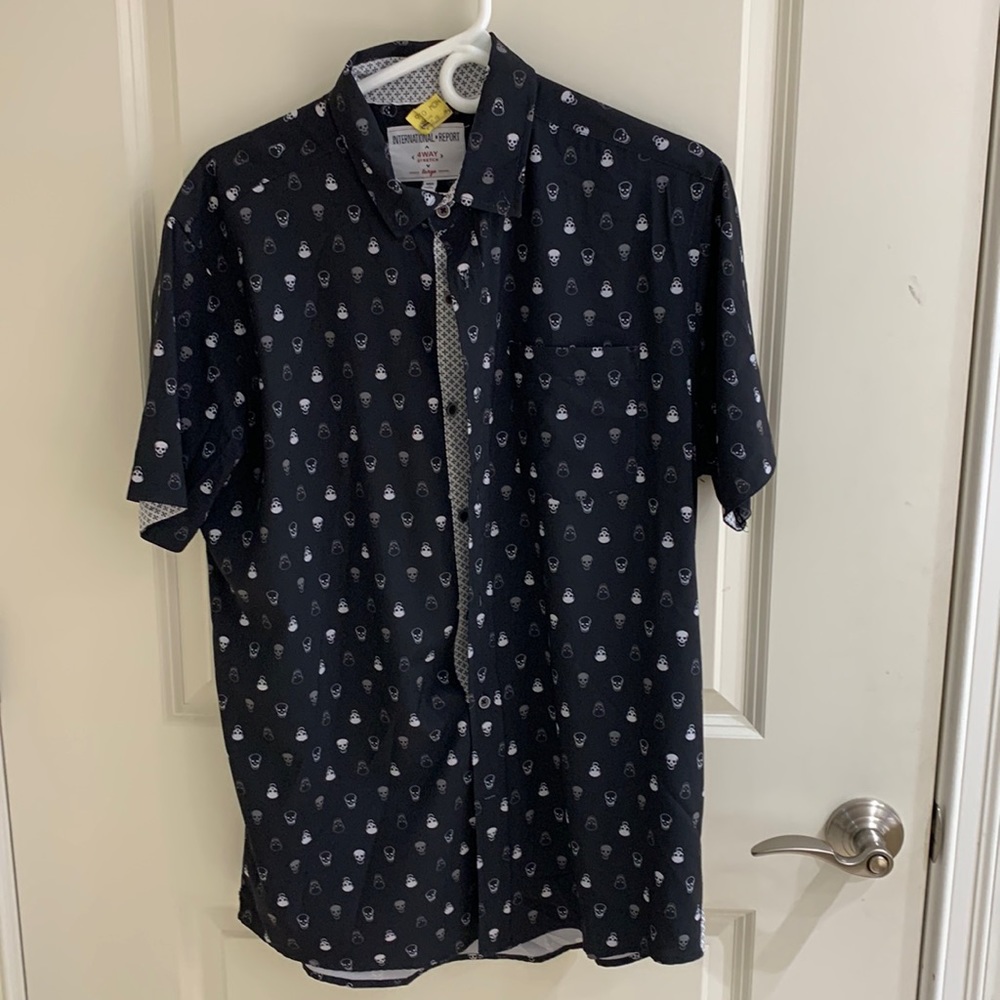 Size Large Skull Shirt